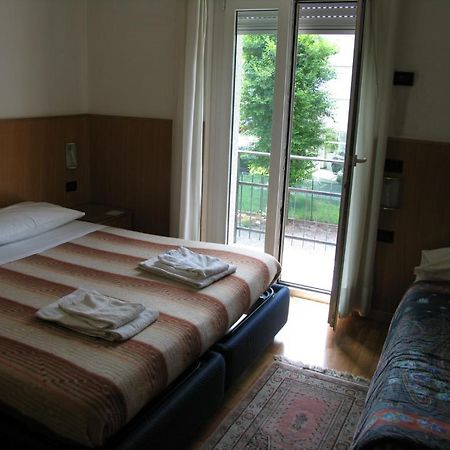Hotel Oasi Trento Eksteriør billede